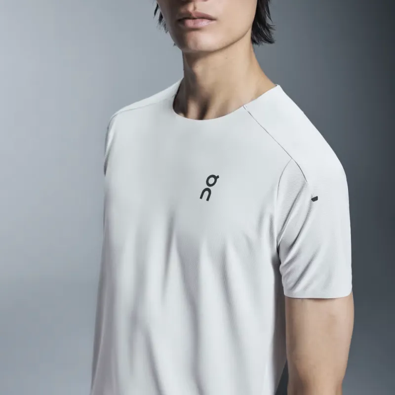 On Performance T Shirt Men's Glacier White-3