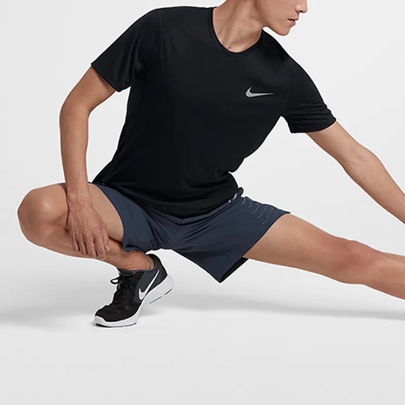 Nike MILER T Shirts Men Black-1