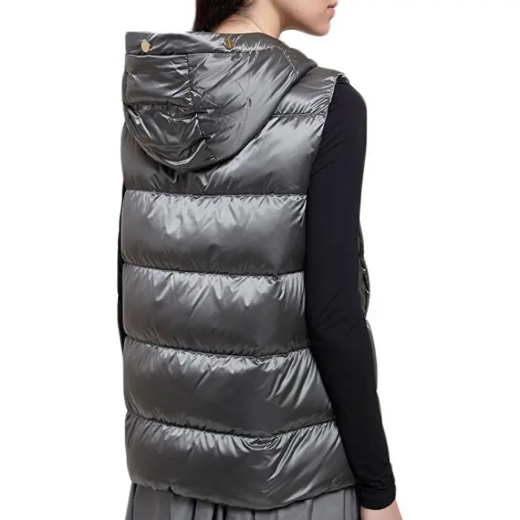 MaxMara Buttoned Drawstring Gilet-1