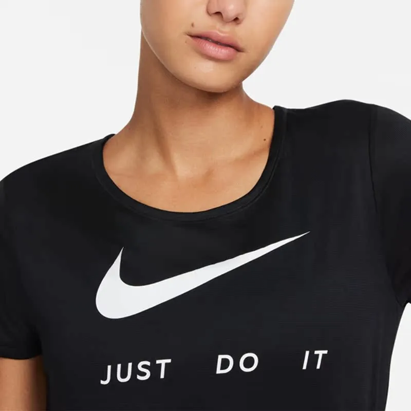 Nike T Shirts Women's Black-4