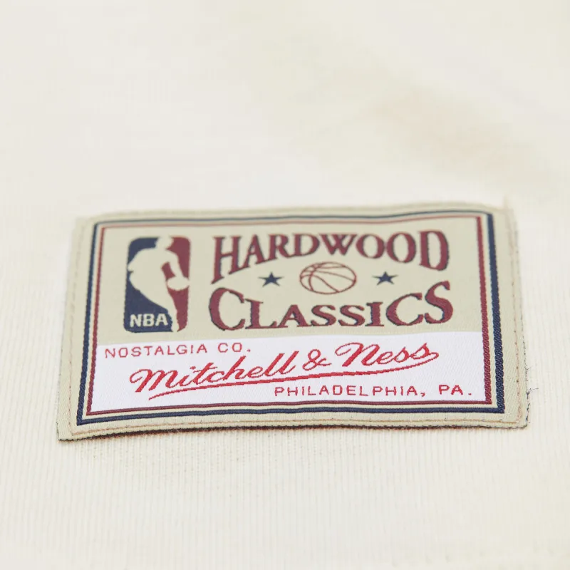 Mitchell & Ness x NBA Regular T Shirt Women's White-3