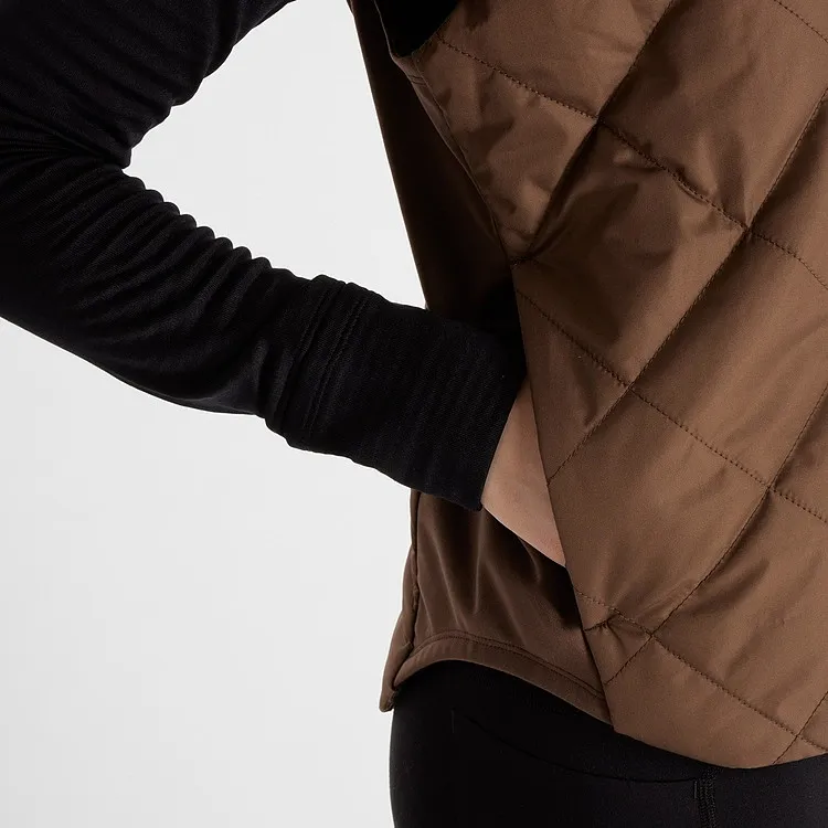 New Balance AW24 Vest Women's Coffee-6