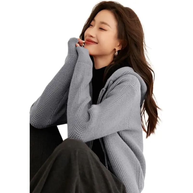 Mo Han Yi Mei Knitwear Women's Medium Gray-3