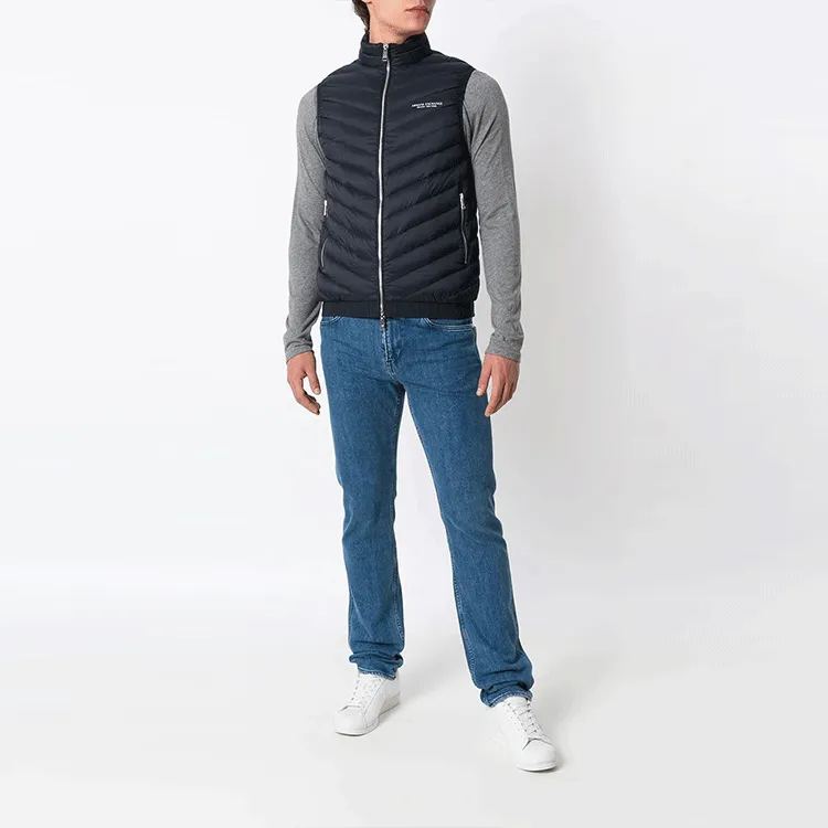 ARMANI EXCHANGE Logo Printed Zipped Gilet-1