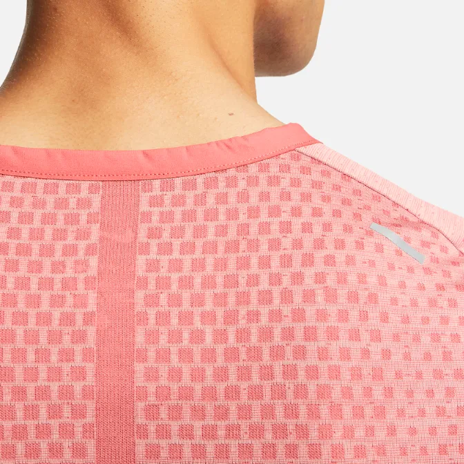 Nike T-Shirts Men Stardust Red-3