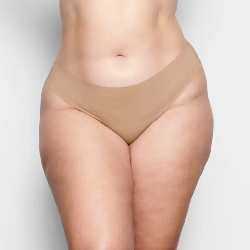 SKIMS NAKED DIPPED THONG Underpants Women's 1 Pack CLAY/Clay-1