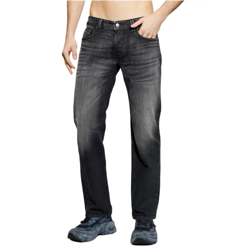 DIESEL 1985 Larkee L30 Jeans-4