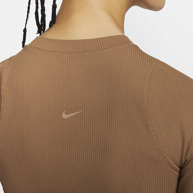 Nike T-Shirt Women's Light British Brown/White-5
