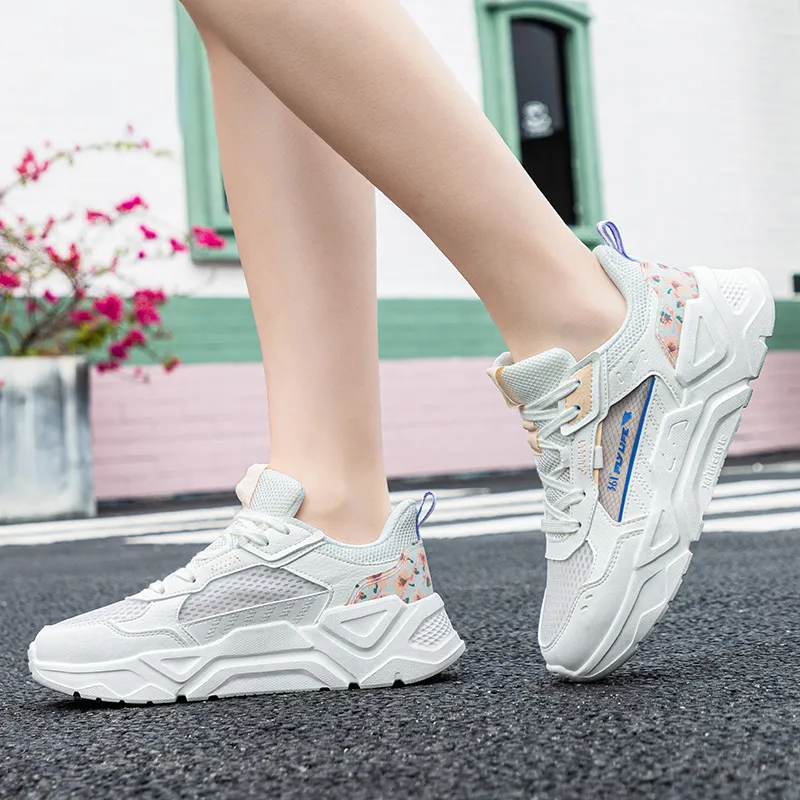 361° Cushioned Wear Resistant Breathable Low Top Running Shoes Women's White-1