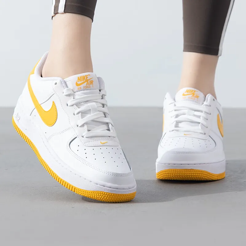 Nike Air Force 1 Low Top Kids' Skateboarding Shoes White Yellow Unisex-1