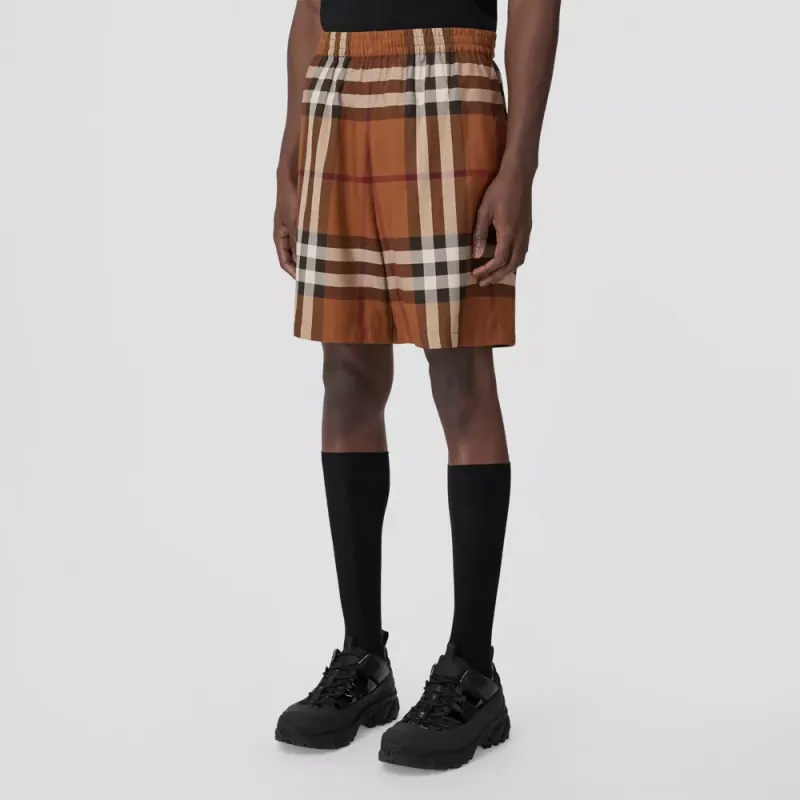 Burberry Vintage Check Shorts-5