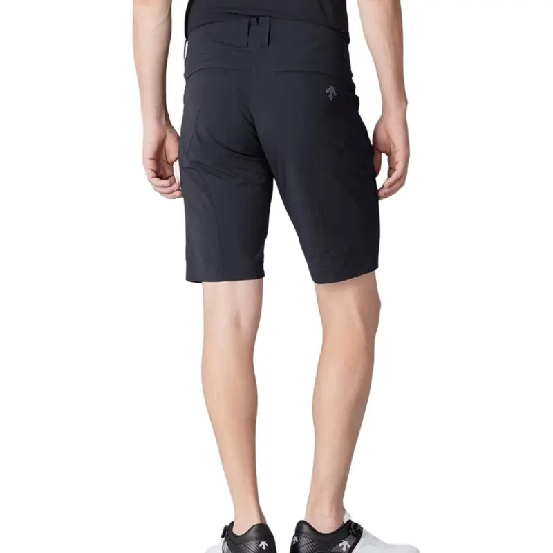 DESCENTE Casual Shorts Men-1