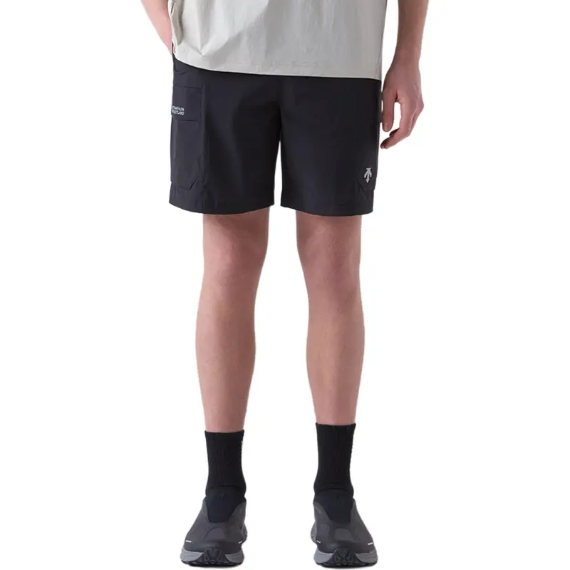 DESCENTE Casual Shorts Men-3
