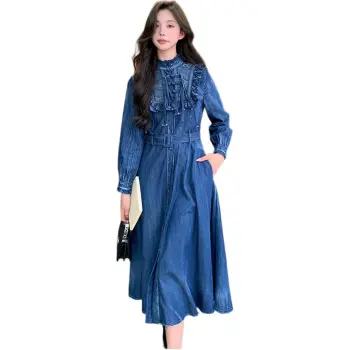 Fele.d Long Sleeved Dress Women's Image Color