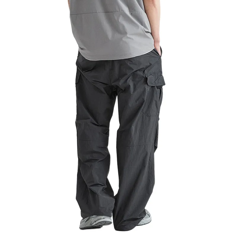 New Balance UNI FROZEN Cargo Pants Unisex Charcoal-2