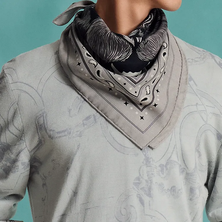 HERMES Cashmere, Mulberry Silk Scarves Men's Light Gray-2