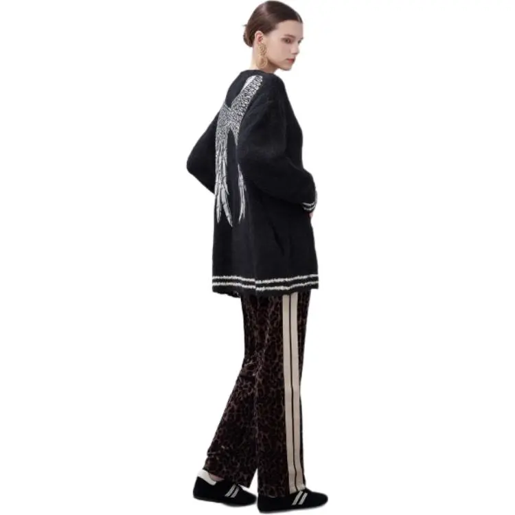TCH Knitwear Unisex Black-4