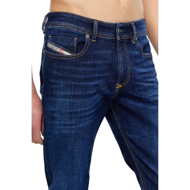 DIESEL 1979 Sleenker Jeans-4