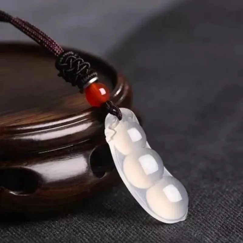 JUNWEN Chalcedony Necklaces Unisex-3