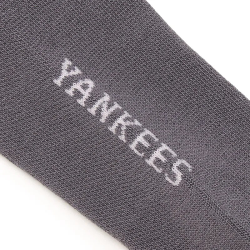 MLB New York Yankees Mid Calf Socks Unisex 1 Pack Gray-1