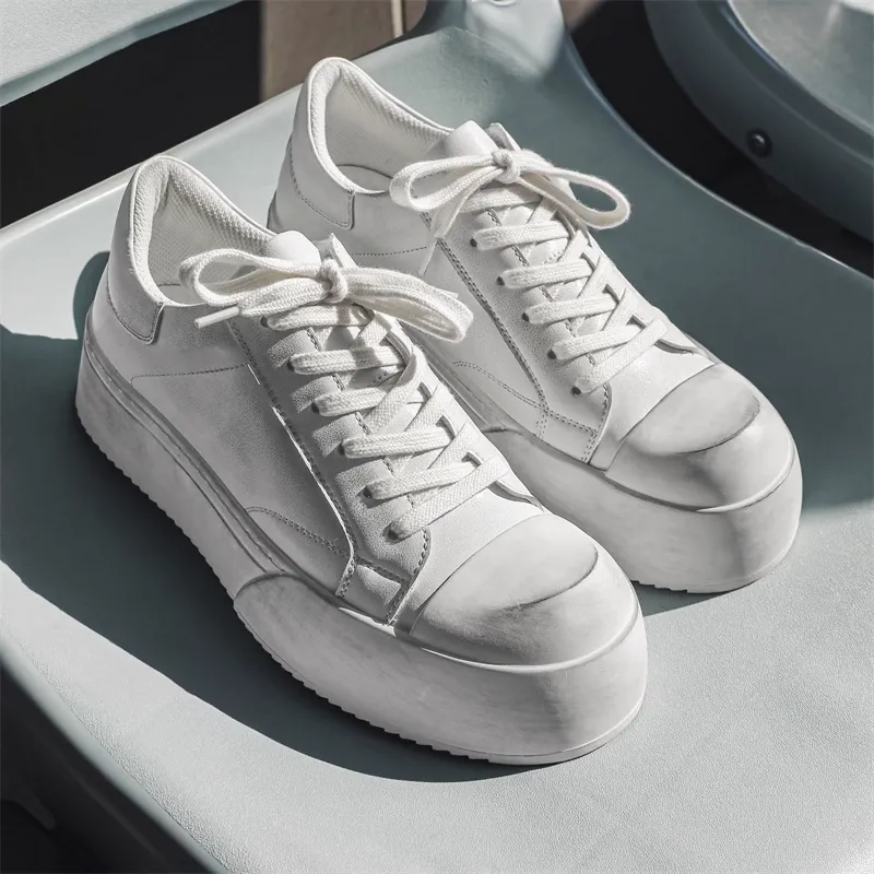 JIETEGONGYANG Slip Resistant Waterproof Abrasion Resistant Lightweight Breathable Low Top Skateboard Shoes Men's White-2