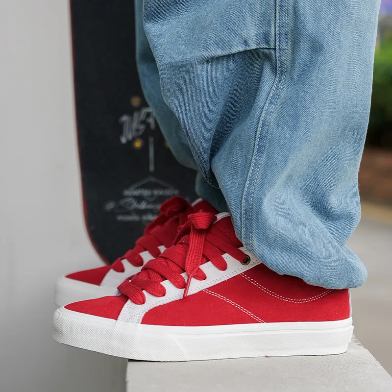 GOLUCK Cushioning, Wear Resistant Low Top Skateboard Shoes Unisex Red White-1