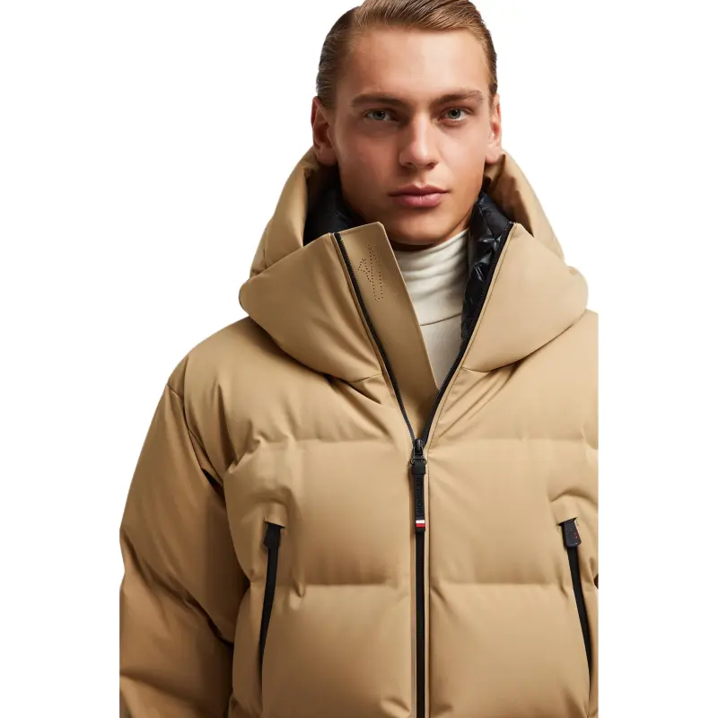 Moncler Grenoble Fellberg Short Down Jacket-4