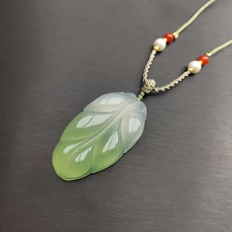 Gifts Chalcedony Jade Necklaces Unisex-6