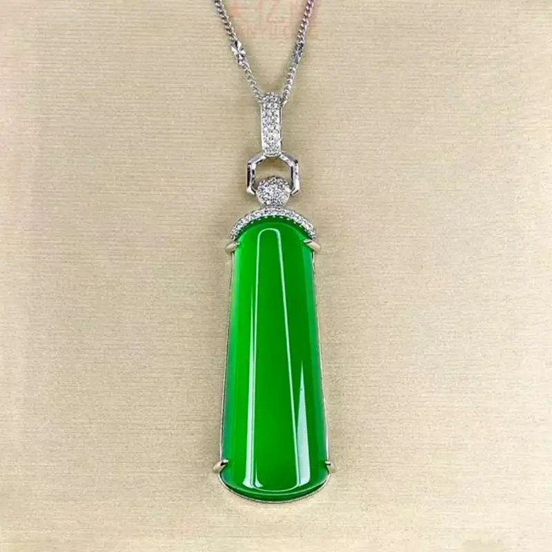 Grace Chalcedony Necklaces Unisex-1