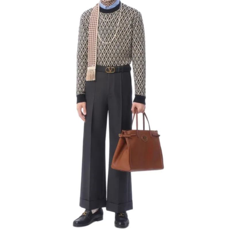 Valentino Toute La V Jacquard Crewneck Jumper-4