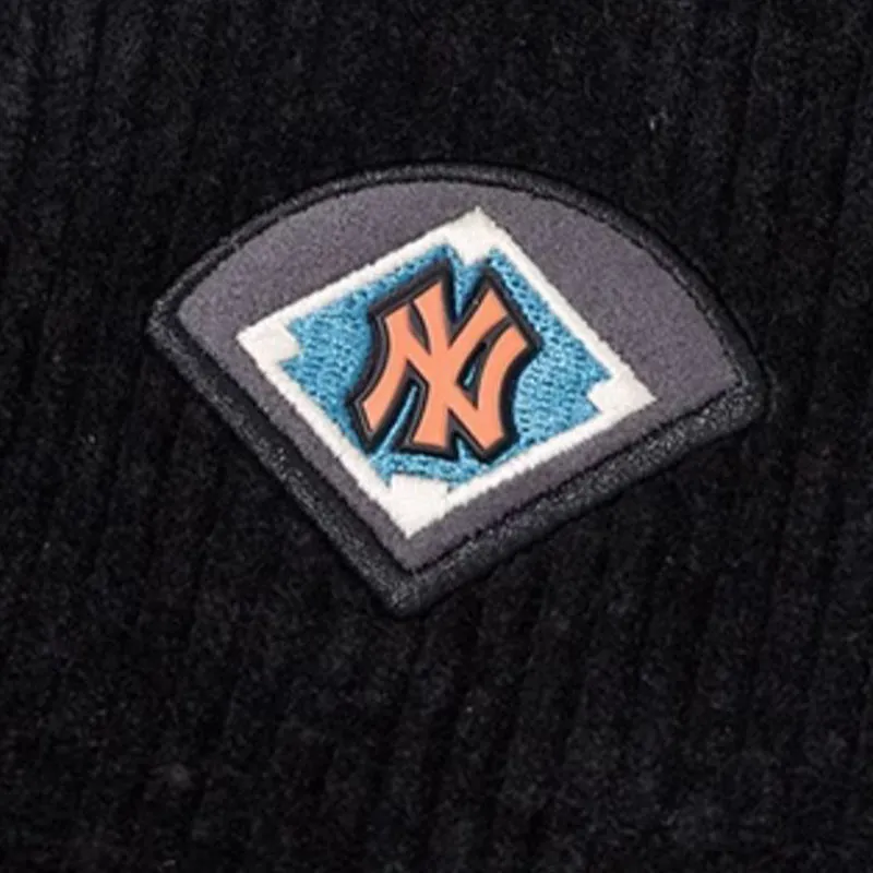 New Era x MLB Puffer Jacket Unisex Black-3