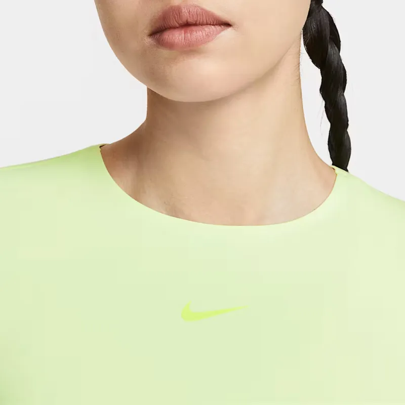 Nike Form Women's Short Sleeve Top-3