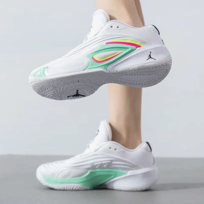 Jordan Luka 3 Anti Slip Wear Resistant Low Top Basketball Shoes White Kids'-3
