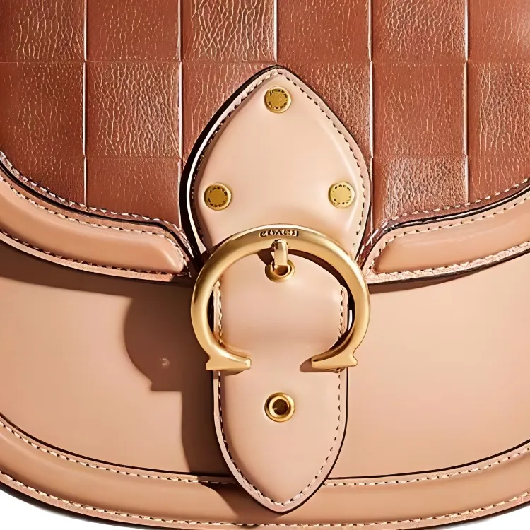 COACH Beat Leather Saddle Bag, Shoulder Bag, Crossbody Bag Small Size Women's Brown & Milk Tea-4