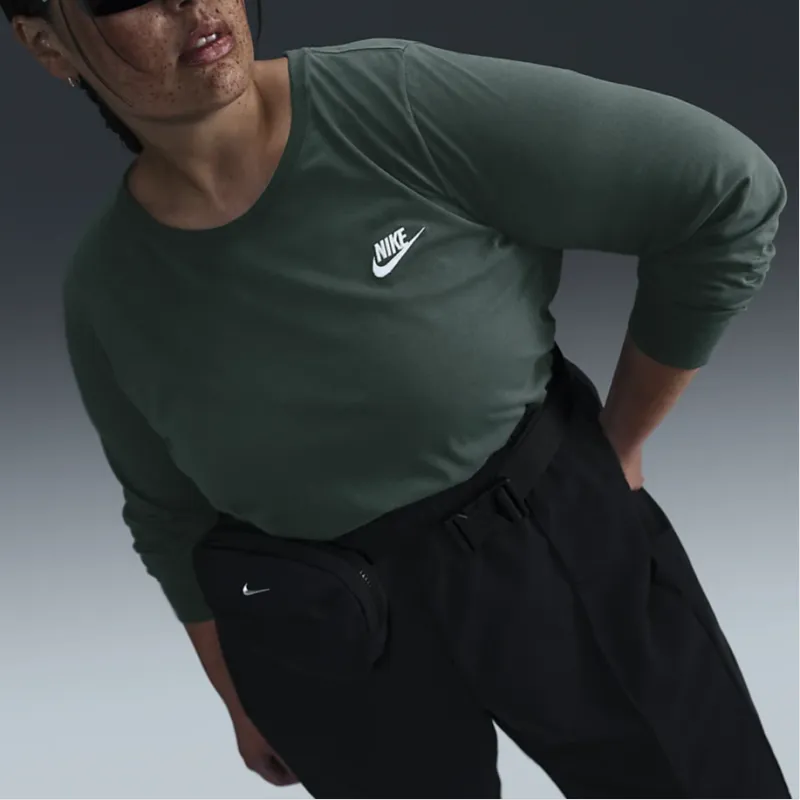 Nike Sportswear Club FW24 T-Shirt Women's Vintage Green/White-2
