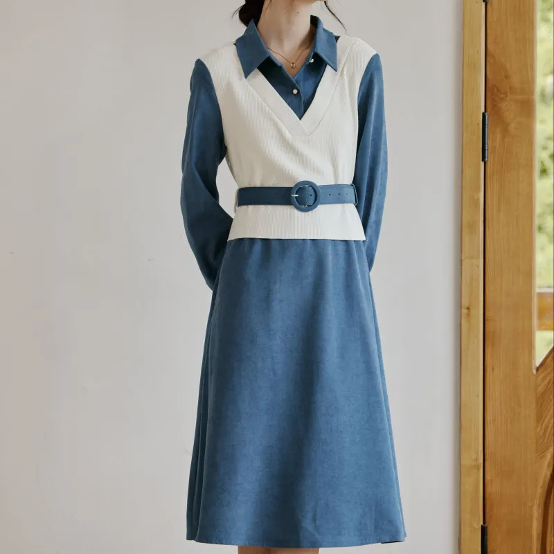 Still Quiet Long Sleeved Dresses Women's Blue-0