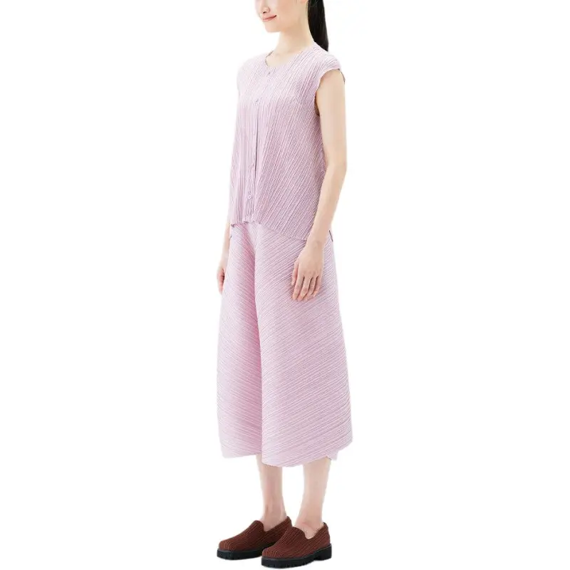PLEATS PLEASE ISSEY MIYAKE Vest Women's Gray Pink-4