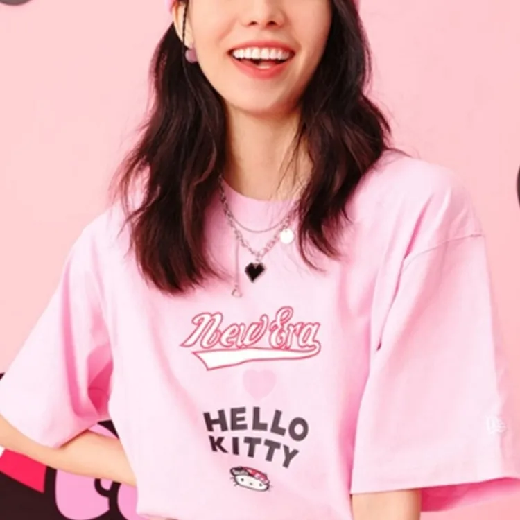 New Era Crop Tops Women's Pink-2