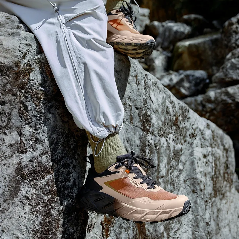 TOREAD Anti Slip Wear Resistant Low Top Trekking Shoes Men's Beige Brown-3