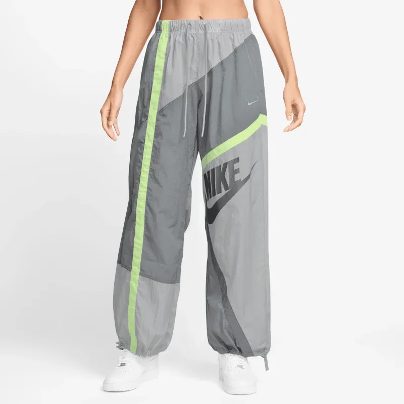 Nike Sportswear Women's Mid Rise Loose Woven Open Hem Pants-2