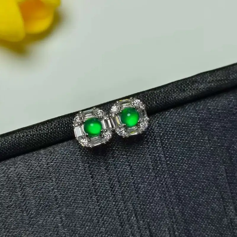 Gifts Chalcedony Stud Earrings Unisex-3