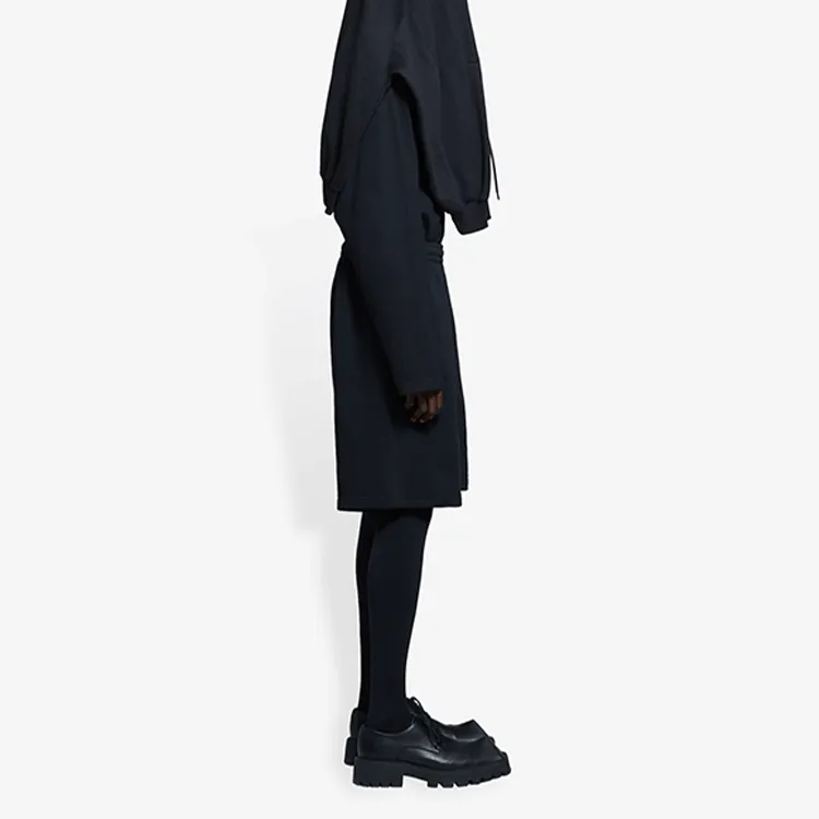 Balenciaga Sporty B Basketball Shorts-2