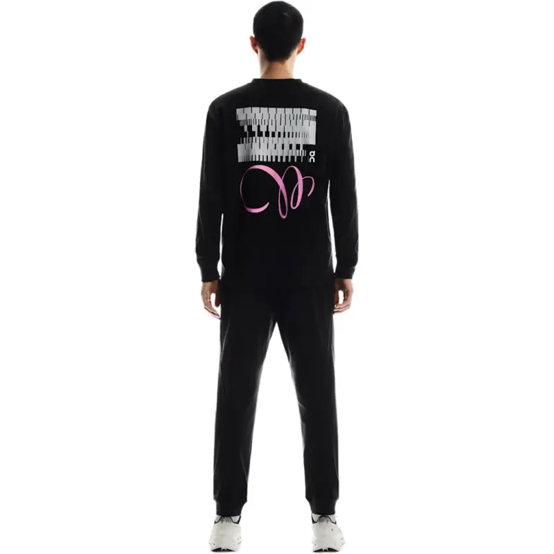 On Club Long T Graphic T Shirt Men's Black-1
