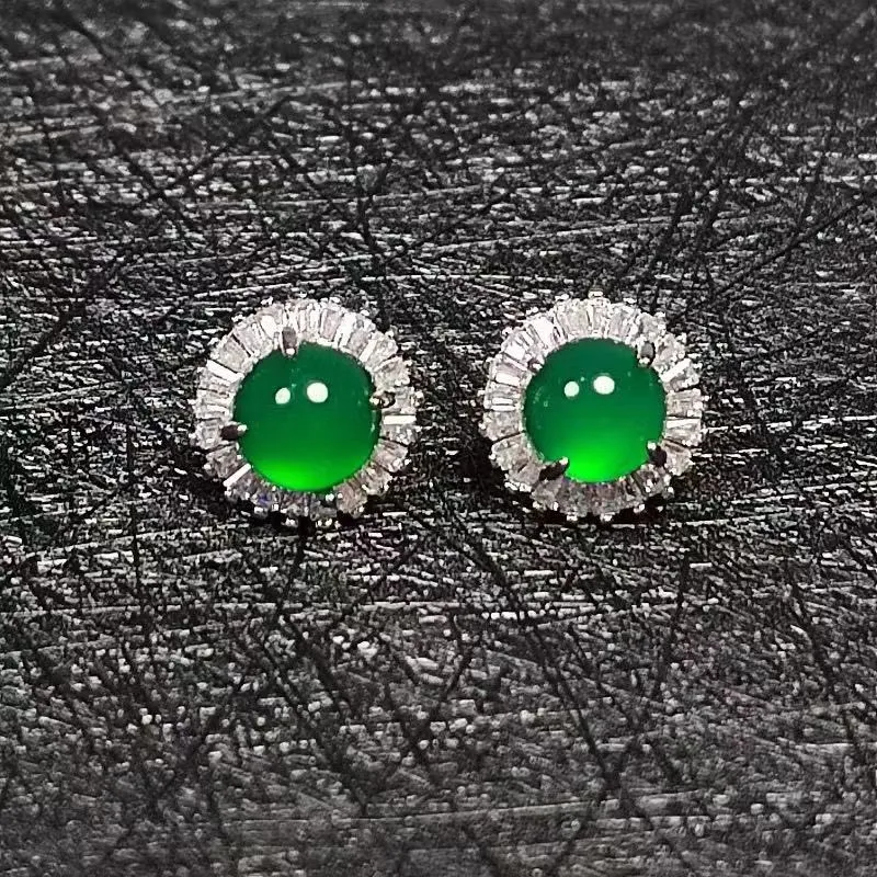 JUNWEN Chalcedony Stud Earrings Women's-1