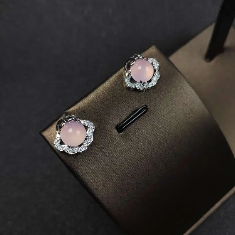 Grace Chalcedony Stud Earrings Women's-1