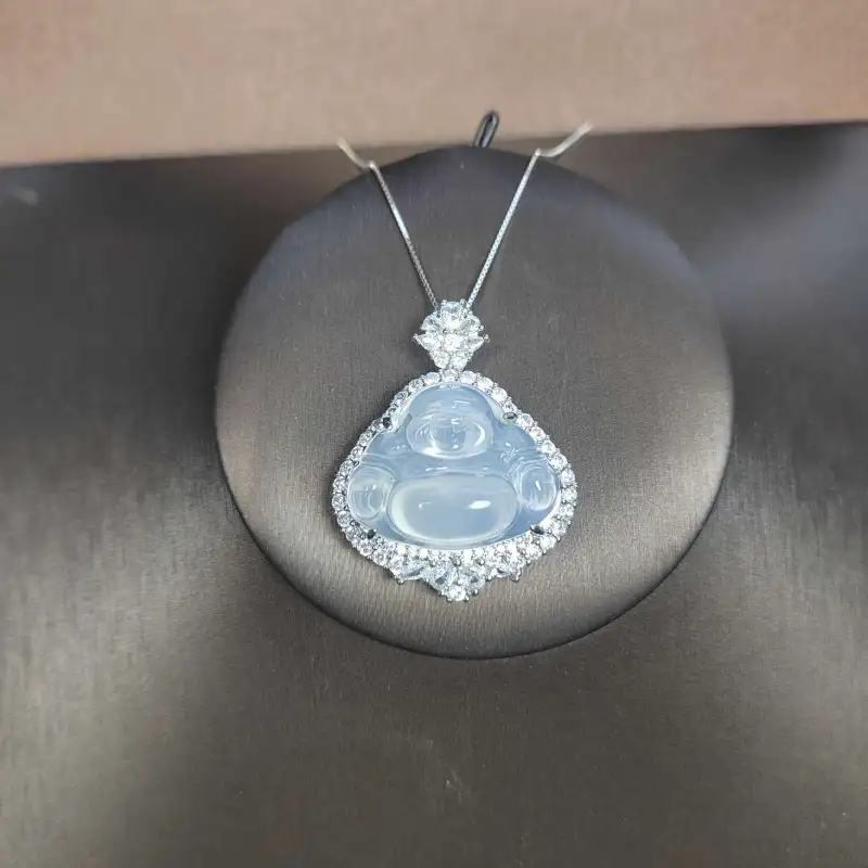 Grace Chalcedony Necklaces Women's-1