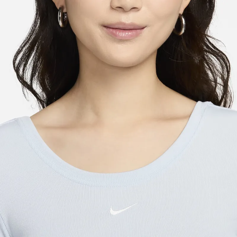 Nike T Shirt Women's Light Blue-3