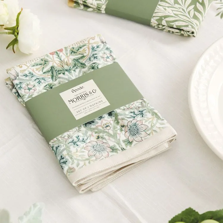 Portmeirion Cotton Tablecloth, Napkin Holders, Table Flags, And Table Runners-8