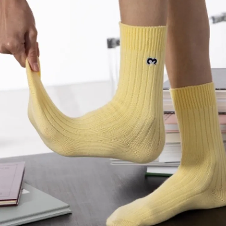 ALMOND ROCKS Women's Mid Calf Socks-3