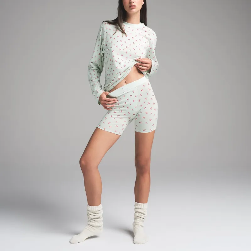 SKIMS Valentine's Day Collection SS25 BOYFRIEND LONG SLEEVE AND BOXER SET Pajama Set Unisex Cloud Cherry Print-1